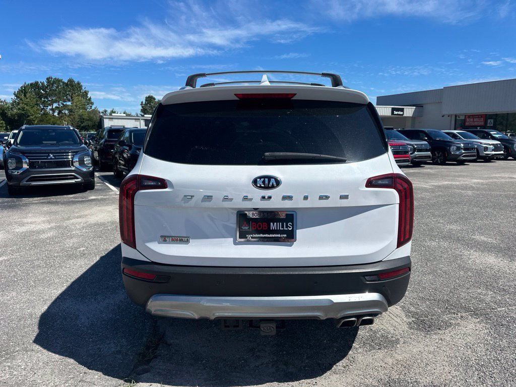 Used 2021 Kia Telluride EX w/ EX Premium Package FWD image 4