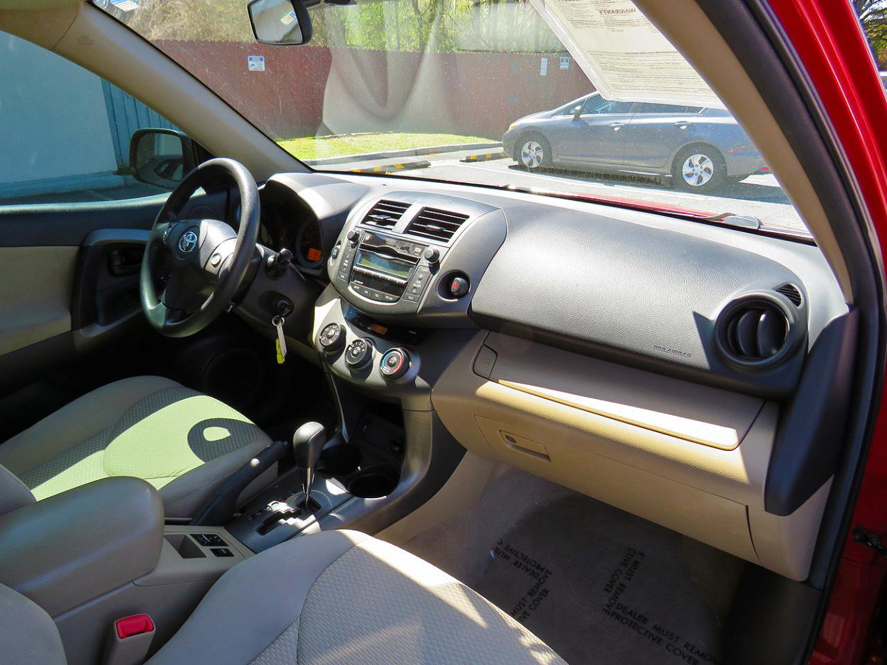 Used 2011 Toyota RAV4 4WD 4dr 4-cyl 4-Spd AT (Natl) w/ Upgrade Value Pkg image 16