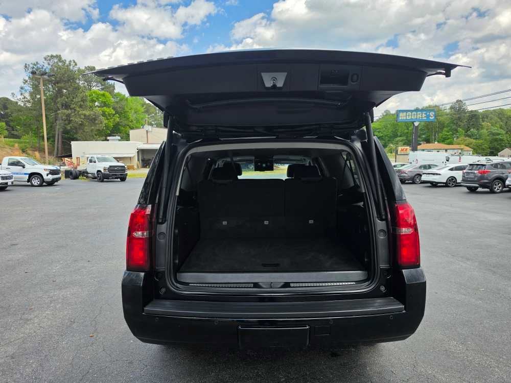 Used 2017 Chevrolet Suburban LT AWD/4WD image 33