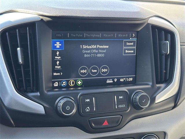 Used 2021 GMC Terrain SLT w/ LPO, Bright Accent Package image 9