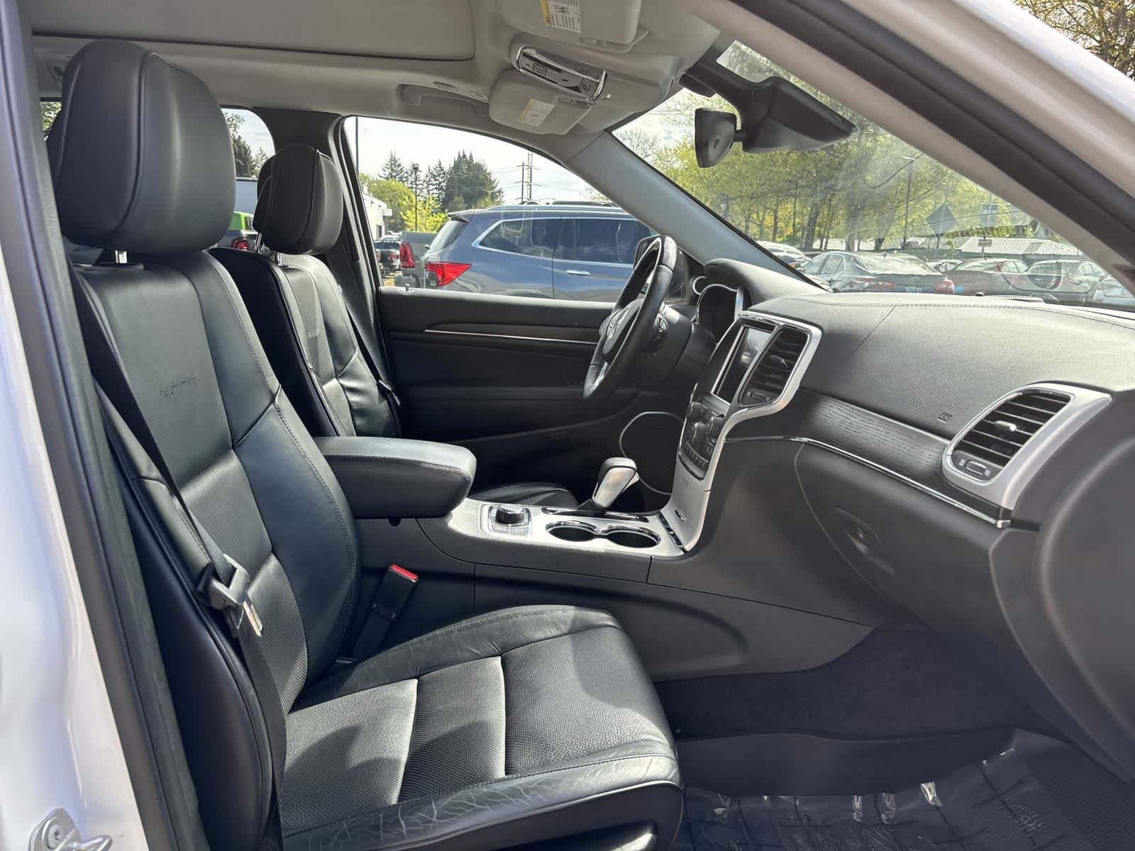 Used 2018 Jeep Grand Cherokee Summit image 5