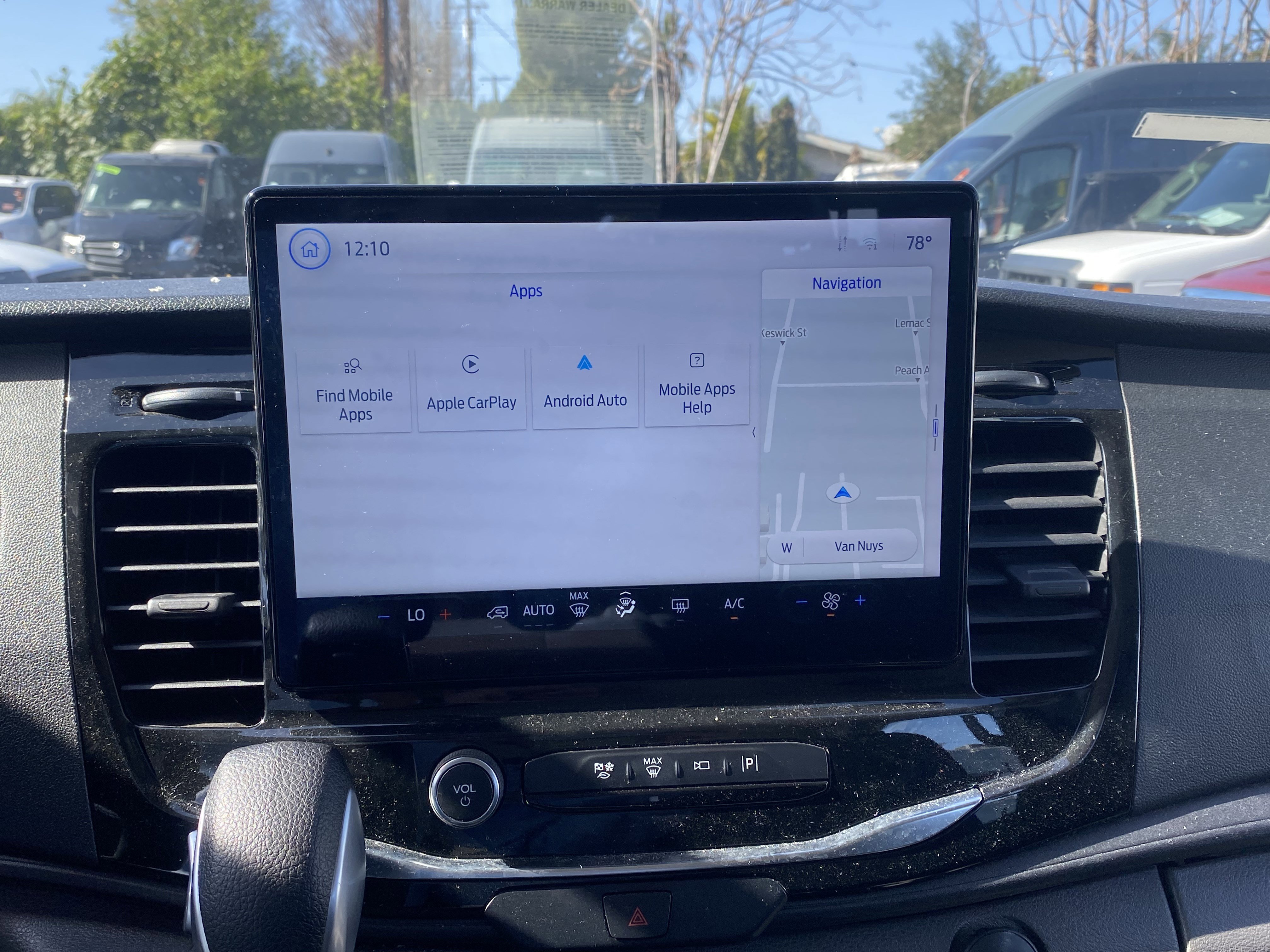 Used 2023 Ford Transit 350 XLT image 18