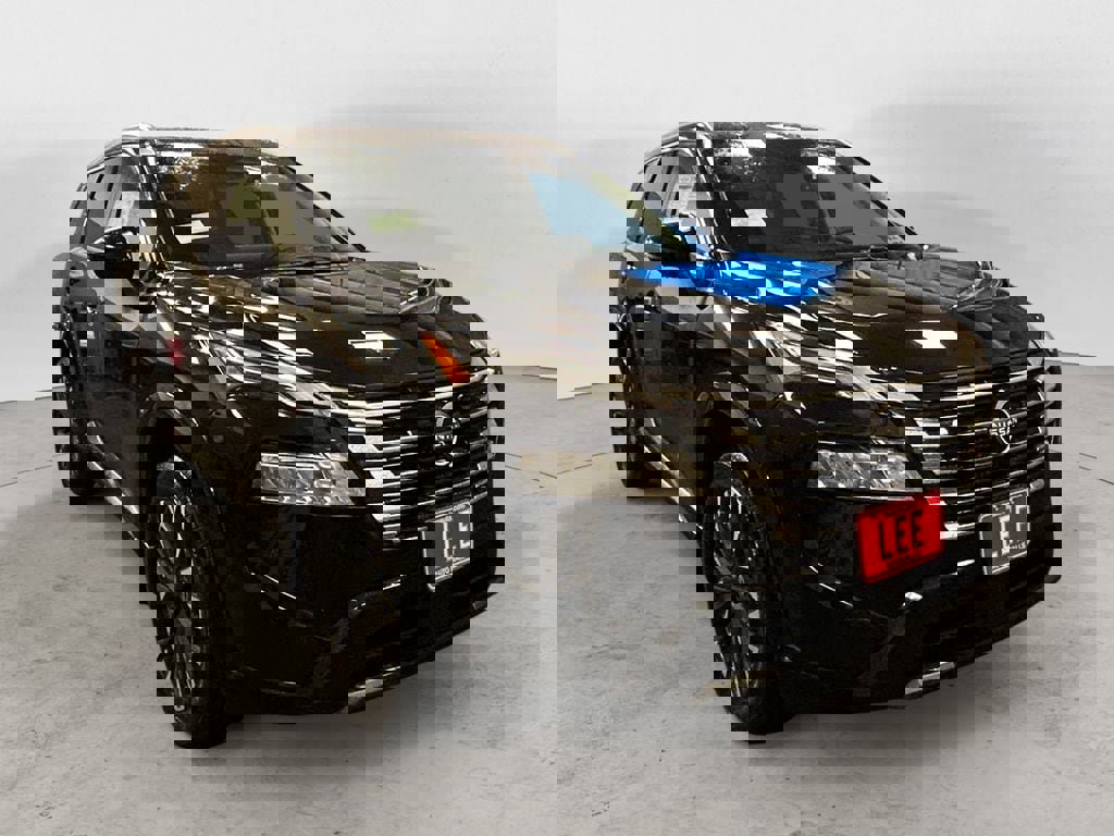 New 2026 Nissan Rogue Platinum w/ Tech Package image 8