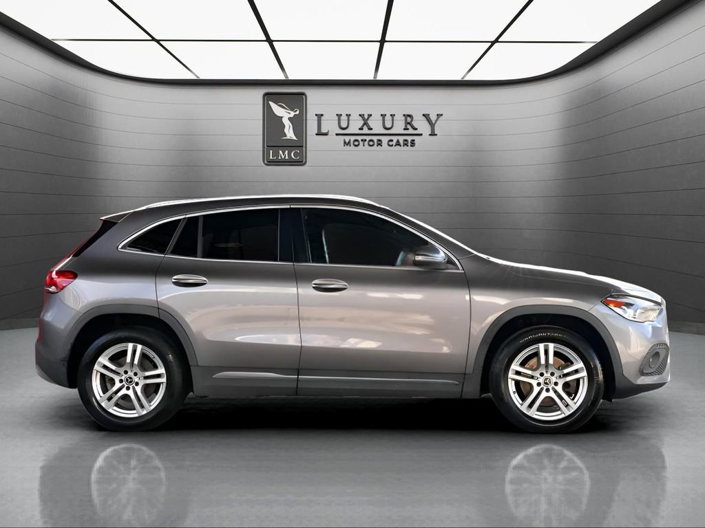 Used 2022 Mercedes-Benz GLA 250 4MATIC image 4
