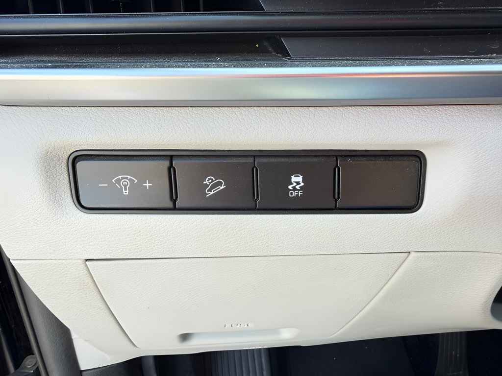 Used 2023 Kia Telluride S w/ S Sunroof Package FWD image 9