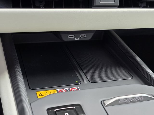 New 2026 Lexus ES 350e FWD image 19