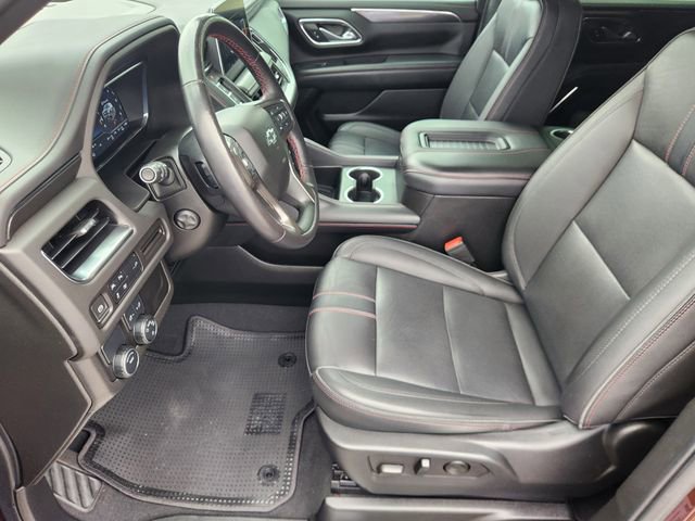 Used 2022 Chevrolet Suburban RST w/ Luxury Package RWD image 13