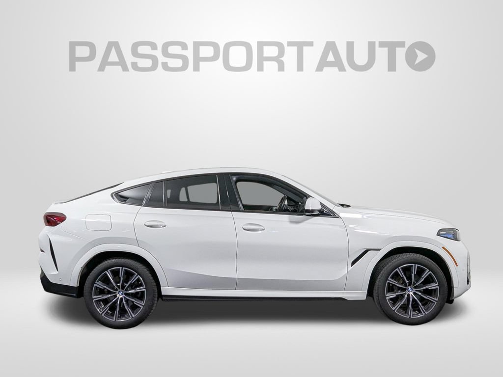 Used 2026 BMW X6 xDrive40i w/ Climate Comfort Package AWD/4WD image 8