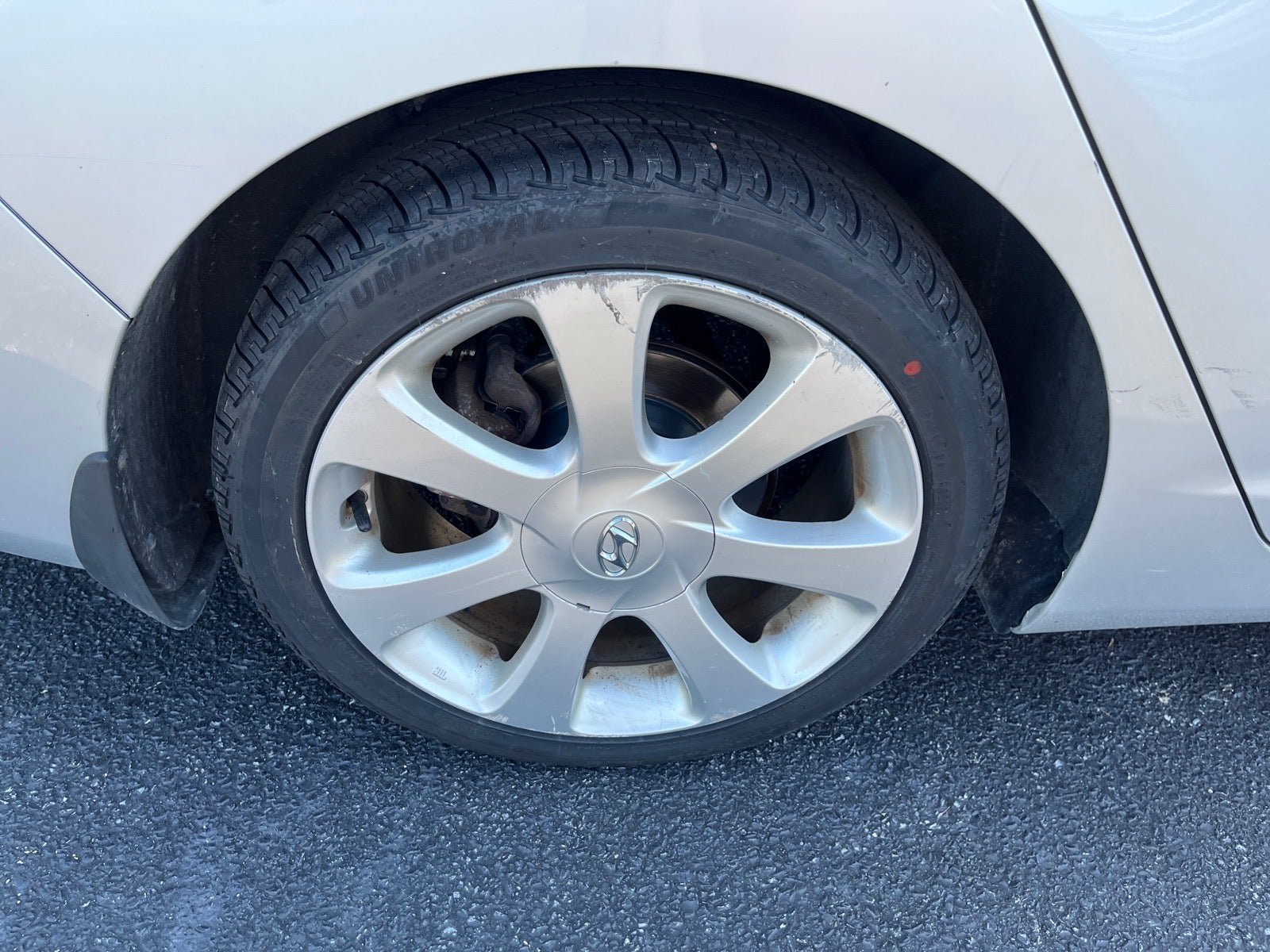 Used 2013 Hyundai Elantra Limited w/ Technology Pkg FWD image 12