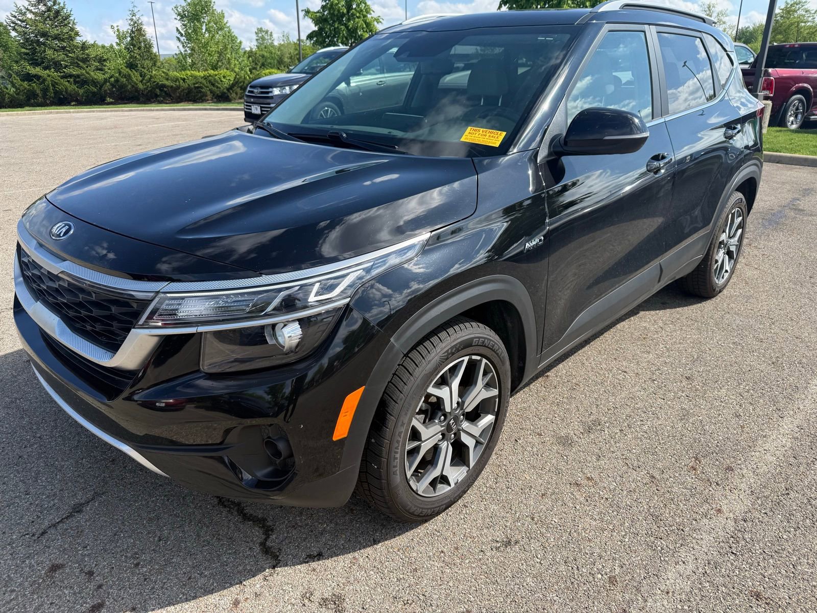 Used 2021 Kia Seltos EX