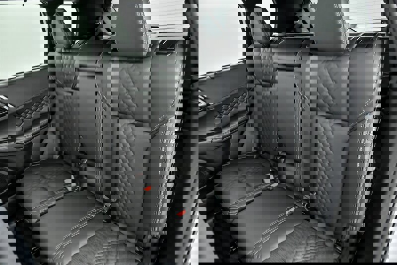 New 2025 Mitsubishi Outlander SEL Black Edition image 17