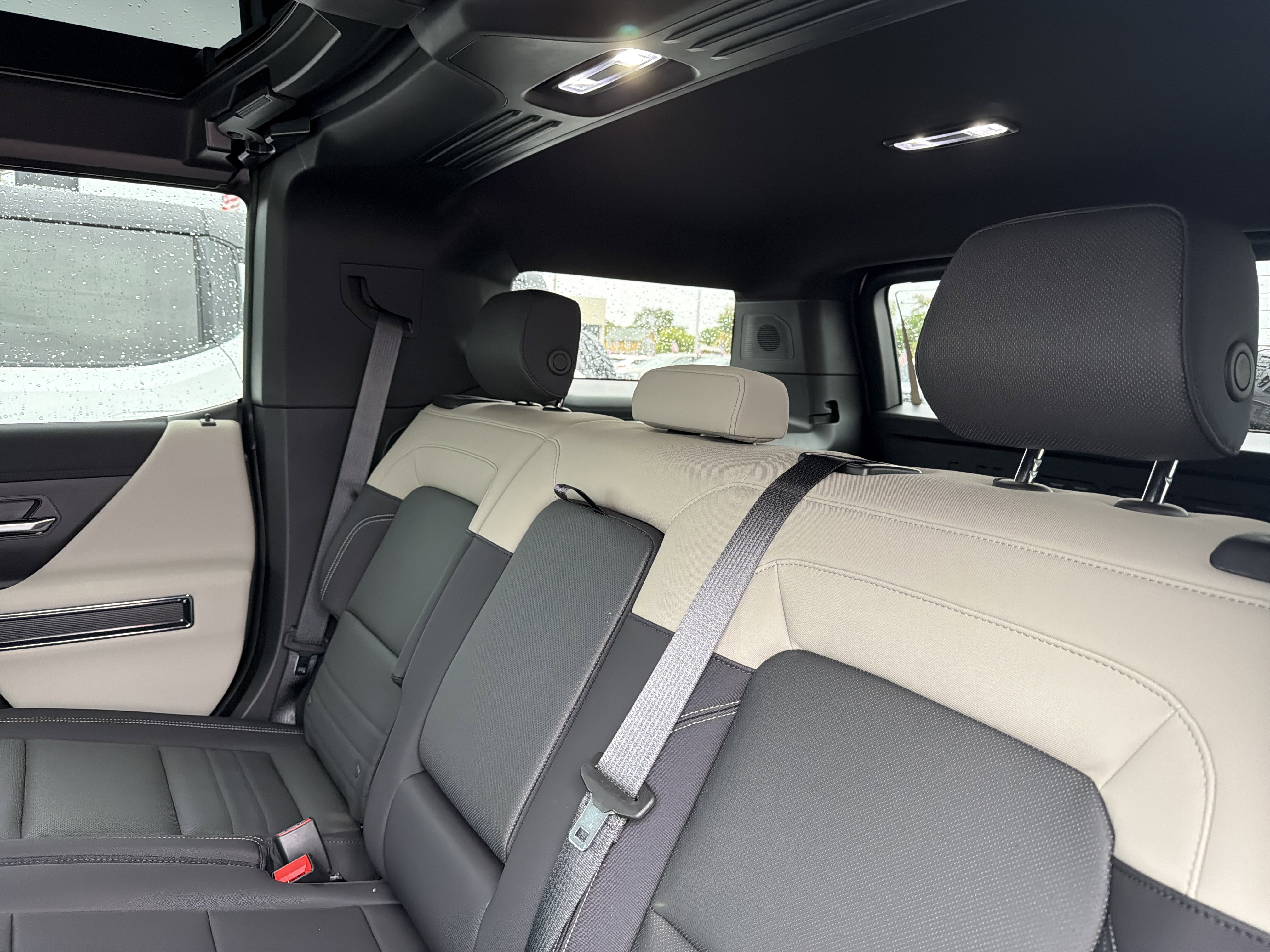 New 2026 GMC Hummer EV SUV image 23