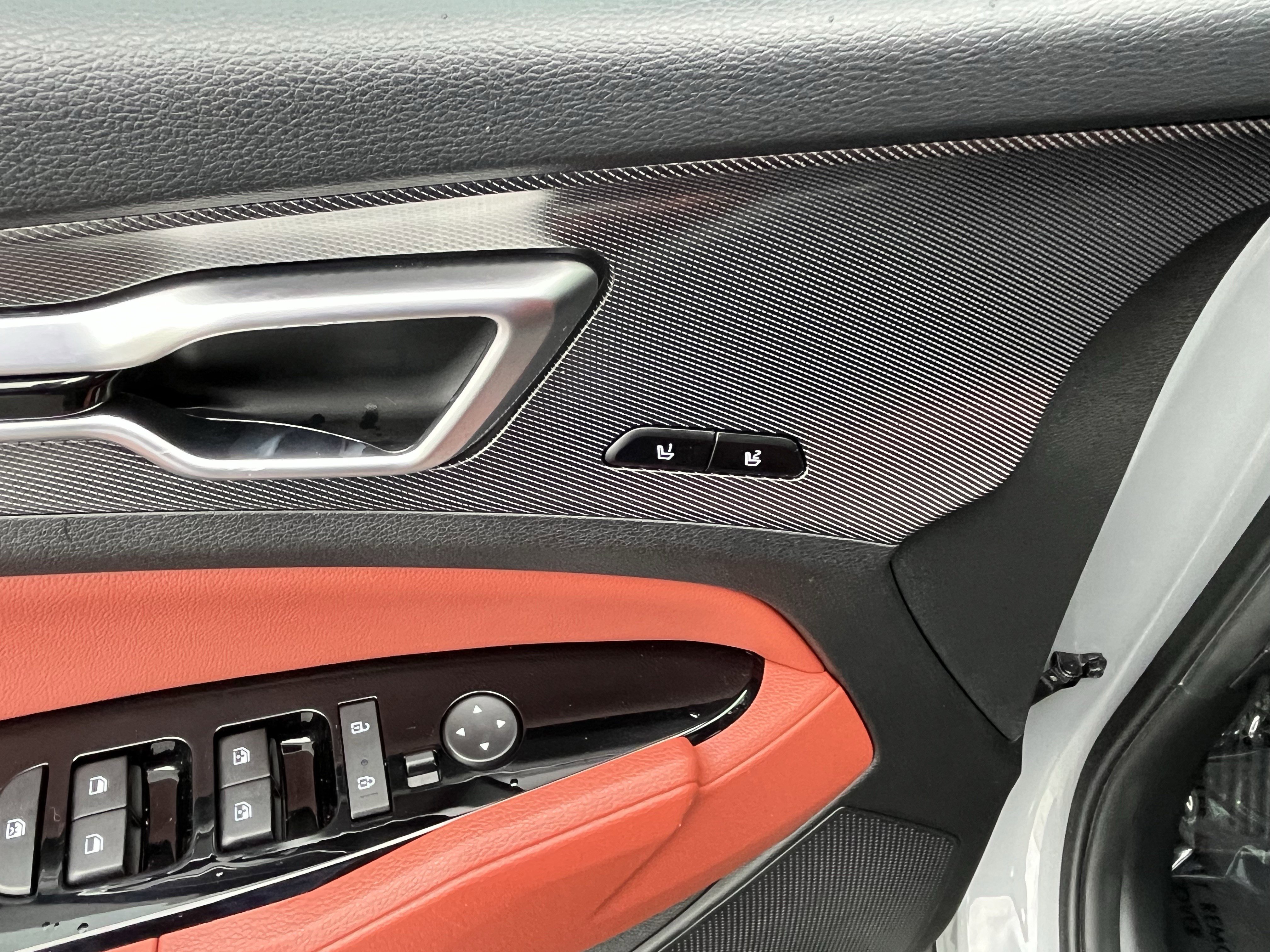 Used 2023 Kia Sportage SX image 19