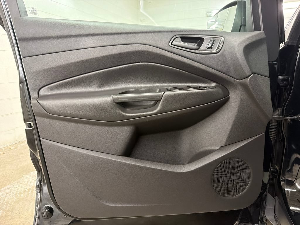Used 2016 Ford Escape S FWD image 15