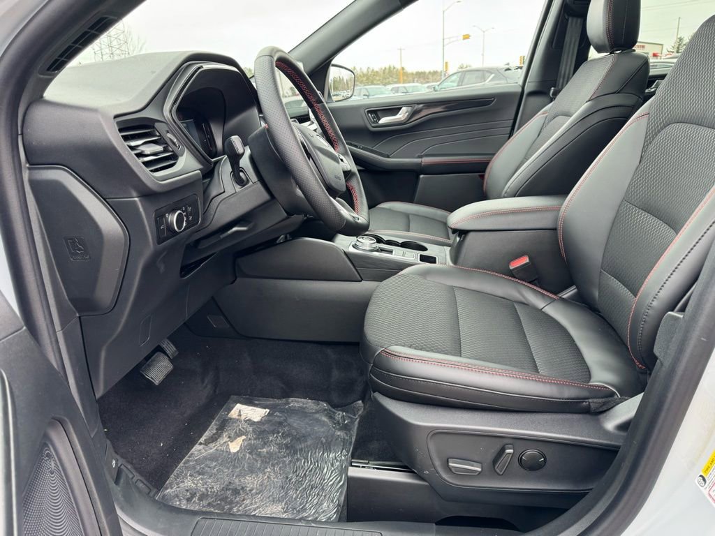 New 2026 Ford Escape ST-Line w/ Tech Pack #1 image 11