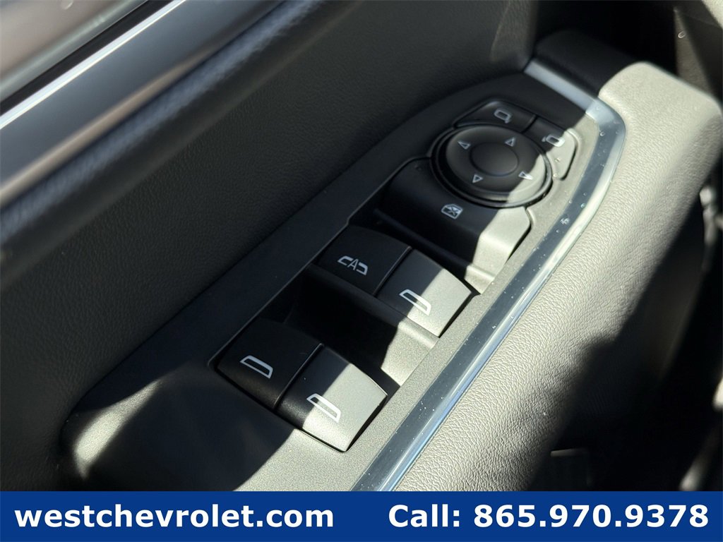 New 2026 Chevrolet Silverado 1500 RST w/ Dark Appearance Package image 15