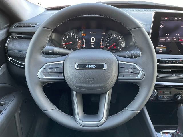 New 2026 Jeep Compass Latitude AWD/4WD image 13