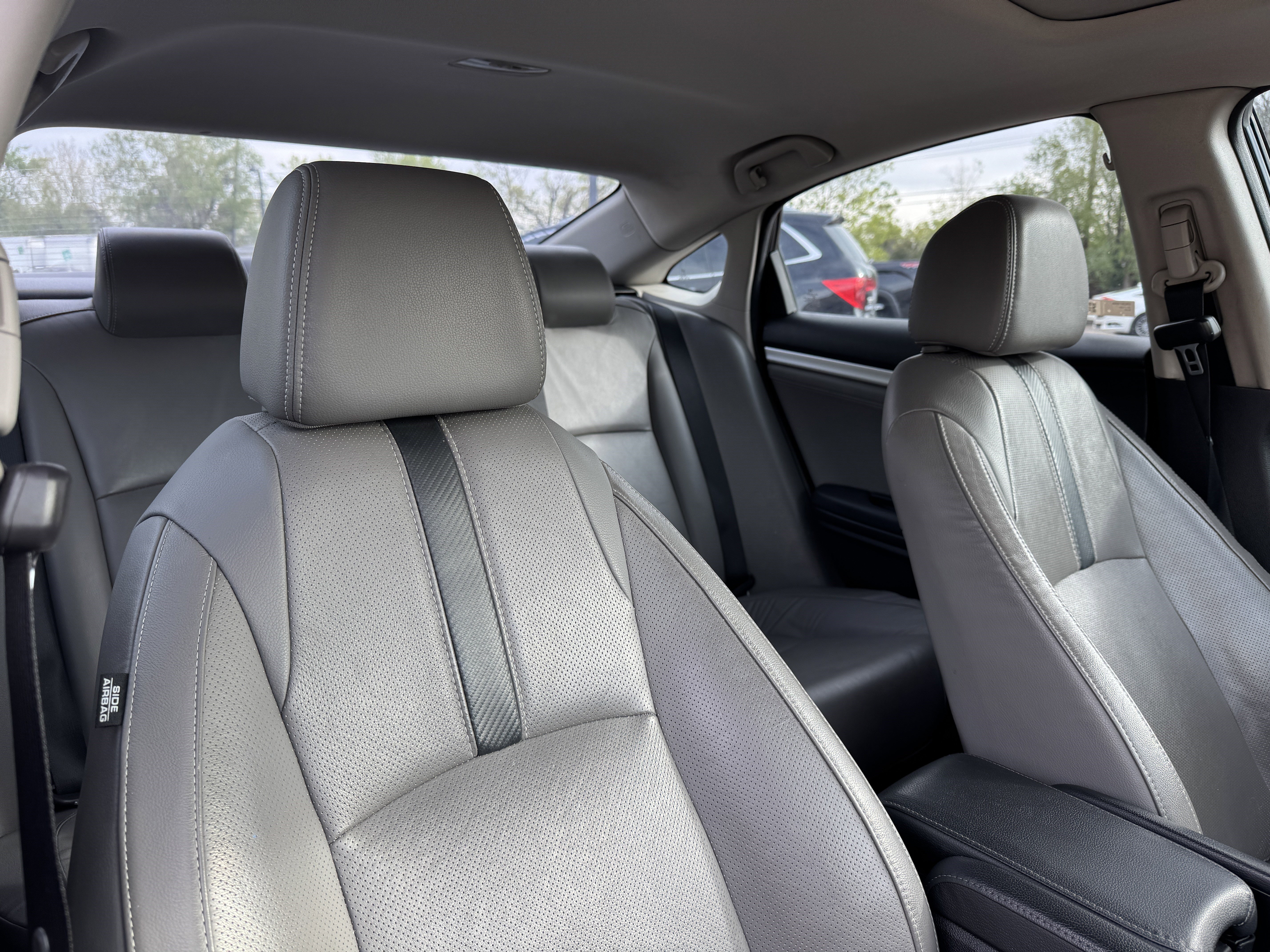 Used 2017 Honda Civic EX-L image 21