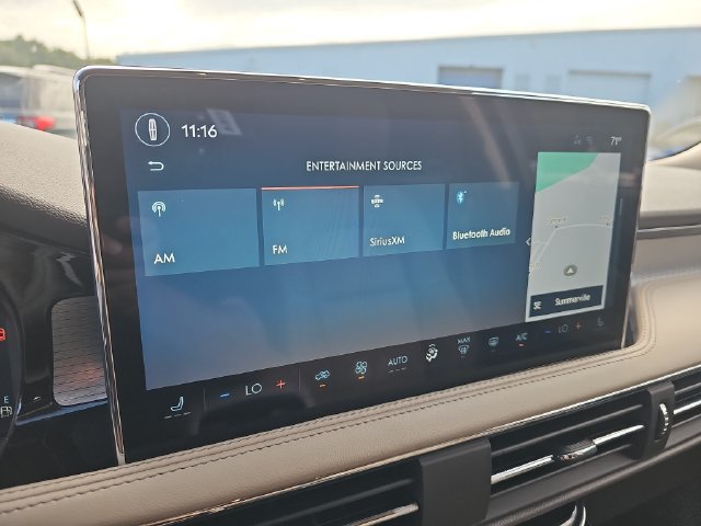 Used 2023 Lincoln Corsair FWD image 24