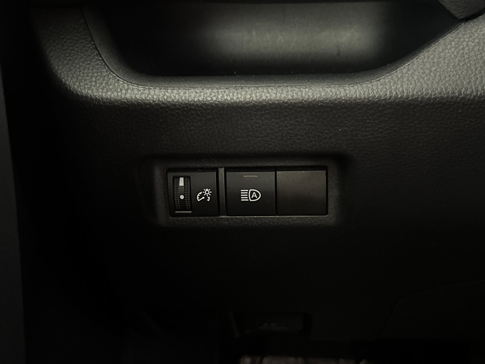 Used 2025 Toyota RAV4 LE FWD image 25