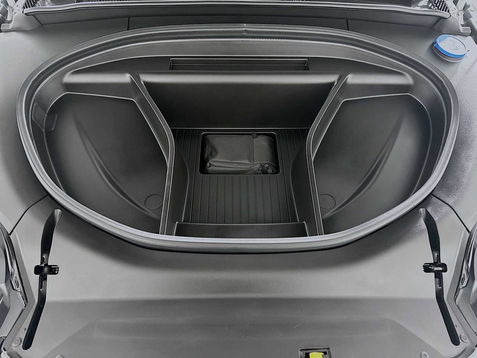 Used 2025 Volvo EX90 Plus image 29