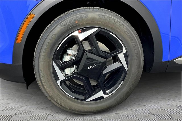 New 2026 Kia Sportage EX image 13