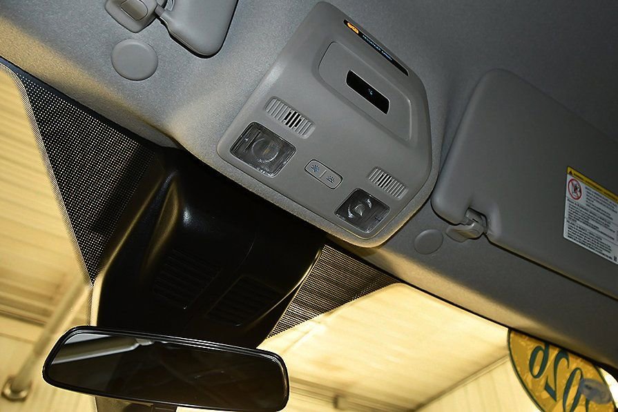 New 2026 Ford Transit 250 148 Medium Roof w/ Load Area Protection Package image 23