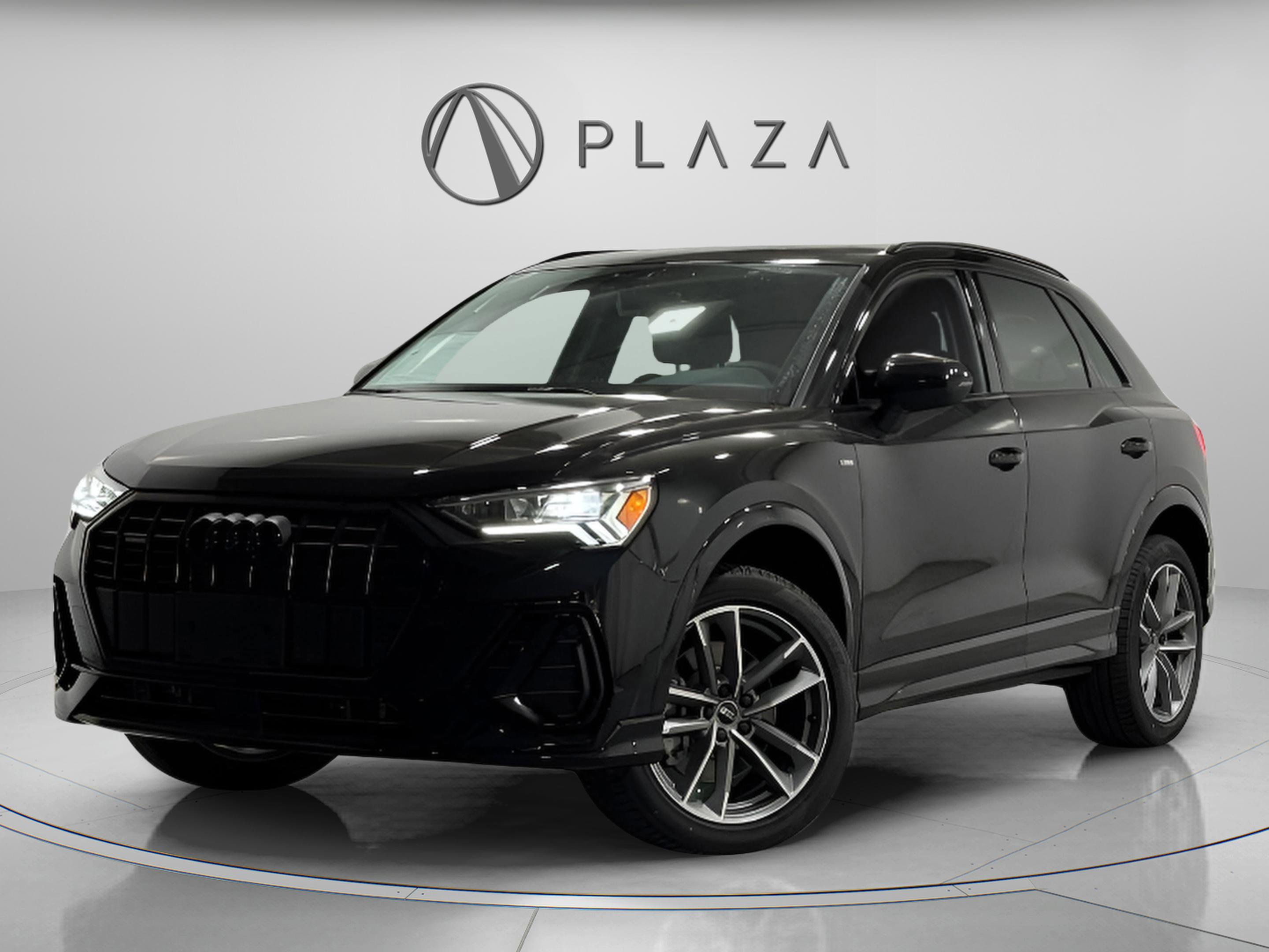New 2025 Audi Q3 2.0T Premium