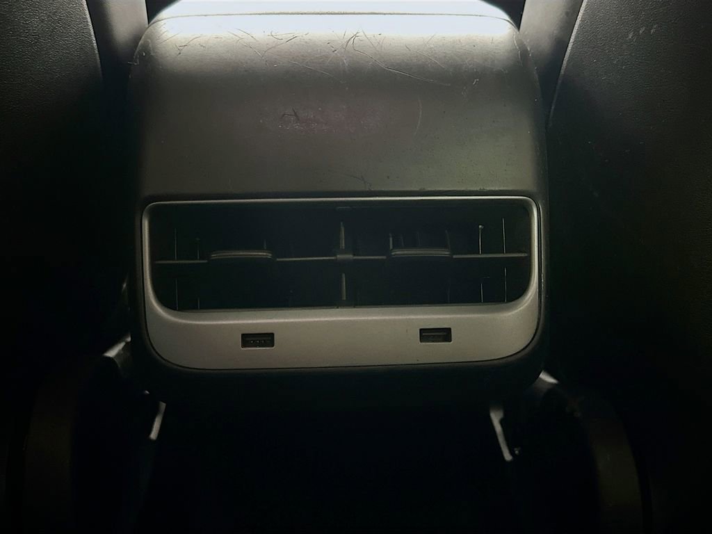 Used 2018 Tesla Model 3 Mid Range image 30