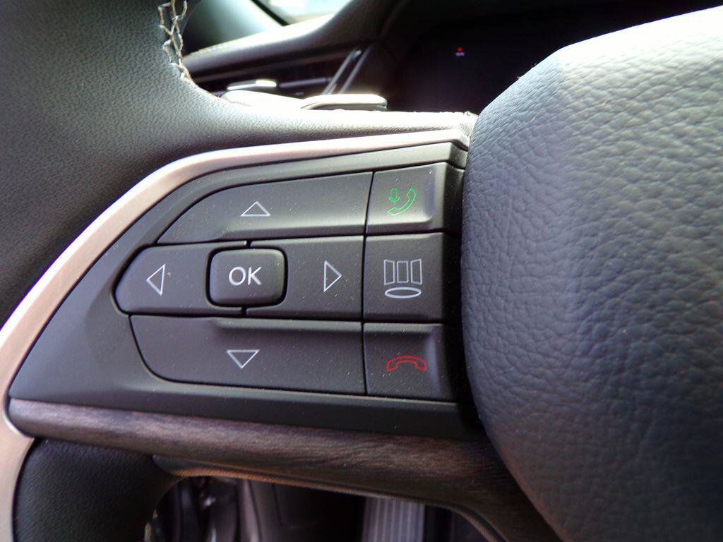 New 2026 Jeep Grand Cherokee Altitude AWD/4WD image 24