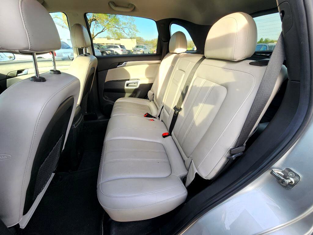 Used 2012 Chevrolet Captiva Sport LT w/ Convenience Package image 18