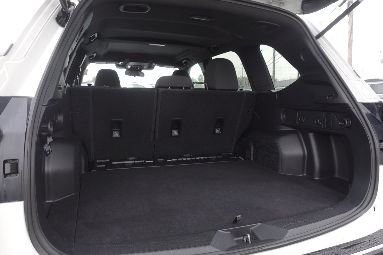 Certified 2025 Subaru Forester Premium AWD/4WD image 25