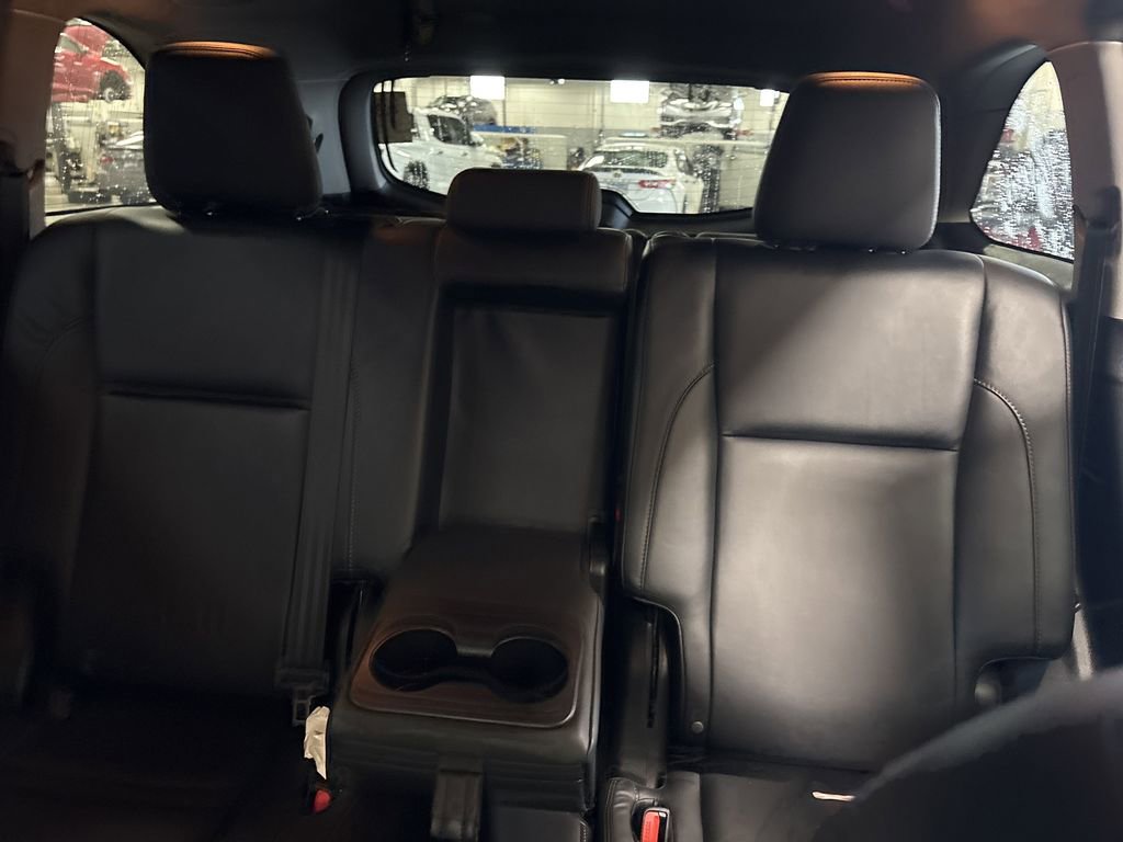 Used 2015 Toyota Highlander XLE image 9