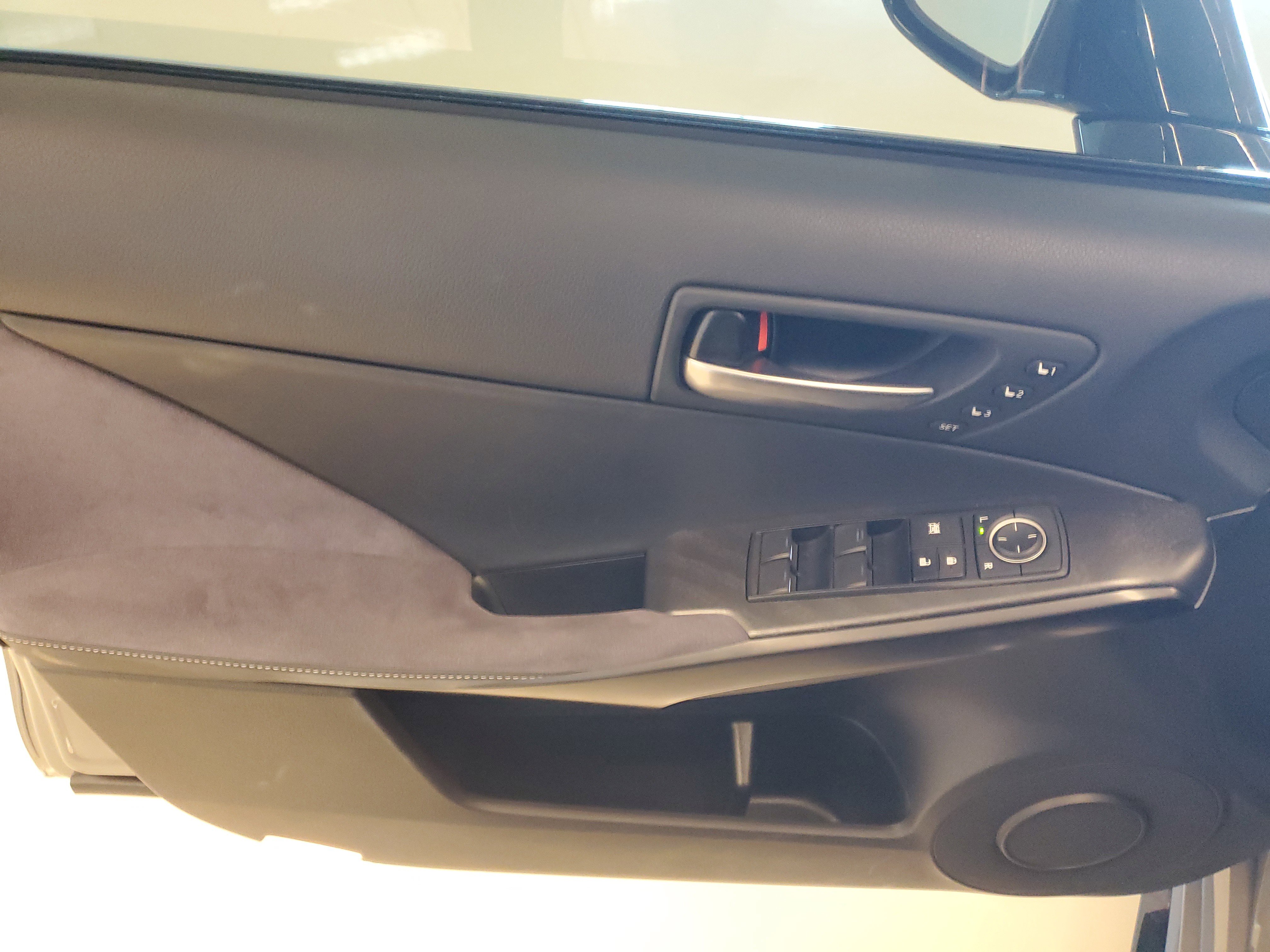 Certified 2022 Lexus IS 500 image 22