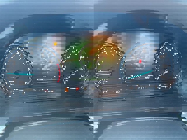 Used 2021 Ford Explorer XLT w/ Equipment Group 202A image 26