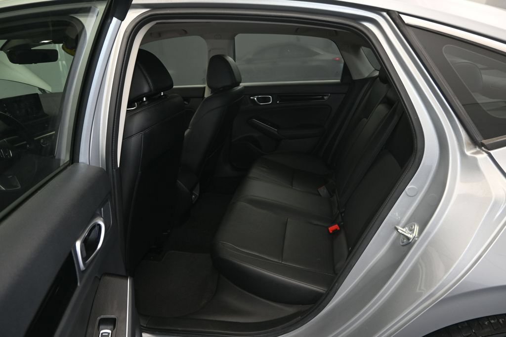 Used 2023 Honda Civic Touring image 18