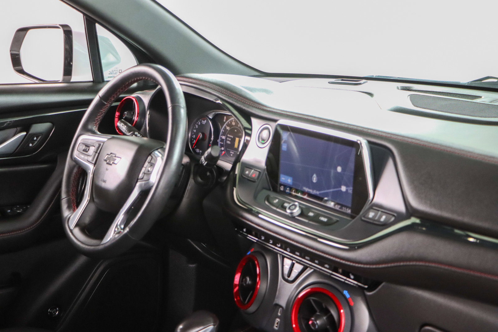 Used 2022 Chevrolet Blazer RS FWD image 25