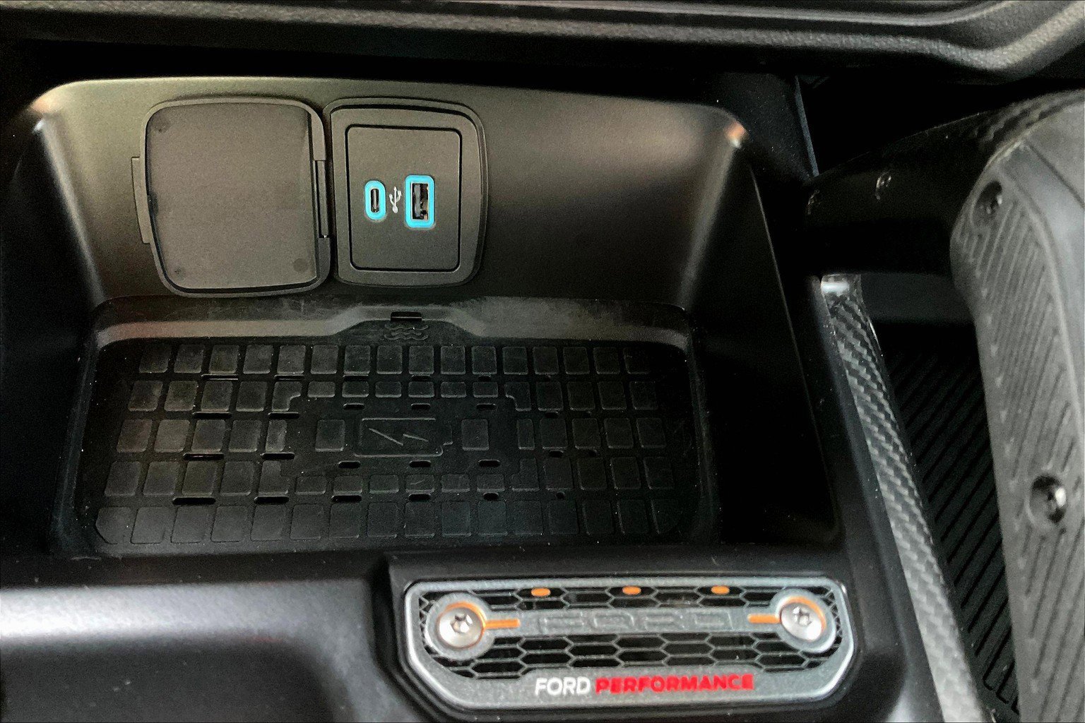 Used 2024 Ford Bronco Raptor w/ Interior Carbon Fiber Pack 6 image 31