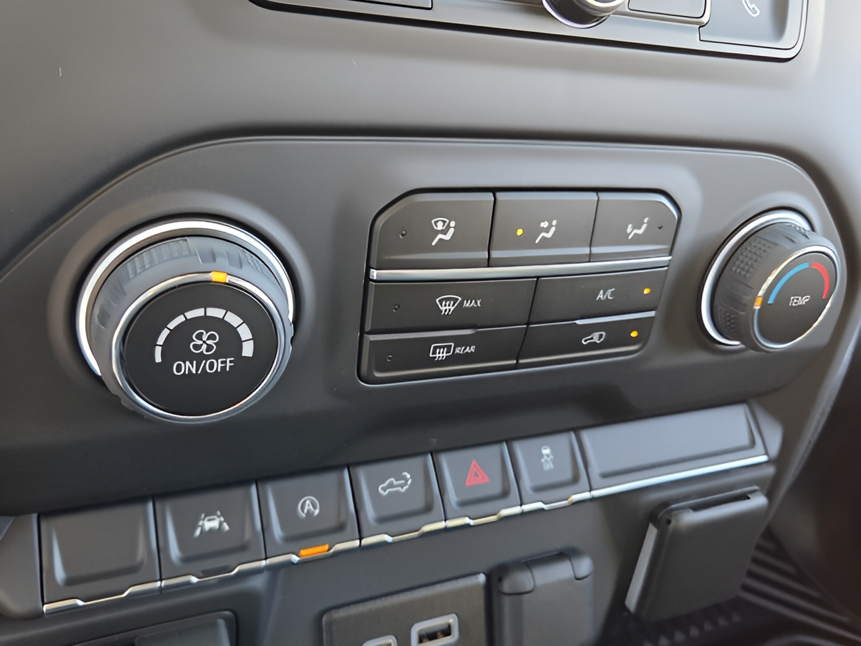 New 2026 Chevrolet Silverado 1500 Custom AWD/4WD image 20