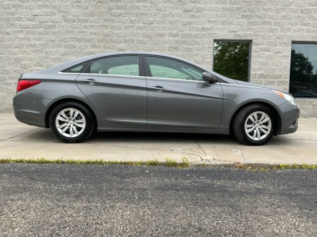 Used 2012 Hyundai Sonata GLS FWD image 5