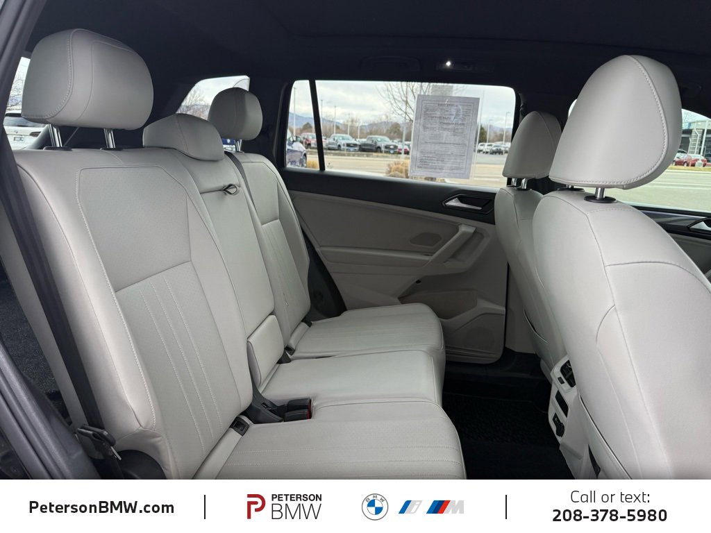 Used 2023 Volkswagen Tiguan SE R-Line image 21