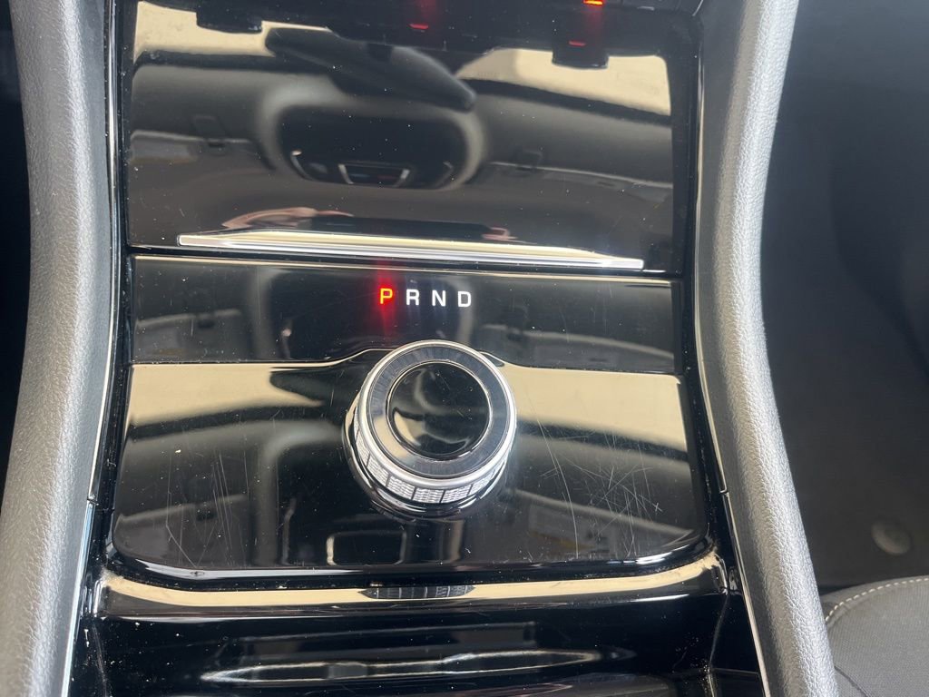 Used 2023 Jeep Grand Cherokee Laredo image 20