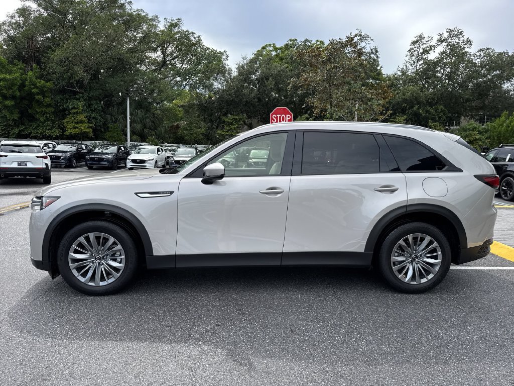 Certified 2025 MAZDA CX-90 3.3 Turbo w/ Preferred Package AWD/4WD image 11
