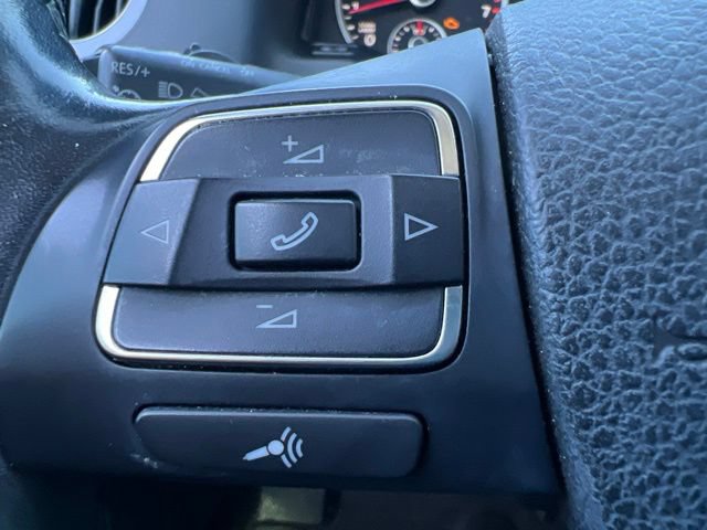 Used 2015 Volkswagen Tiguan SE AWD/4WD image 21