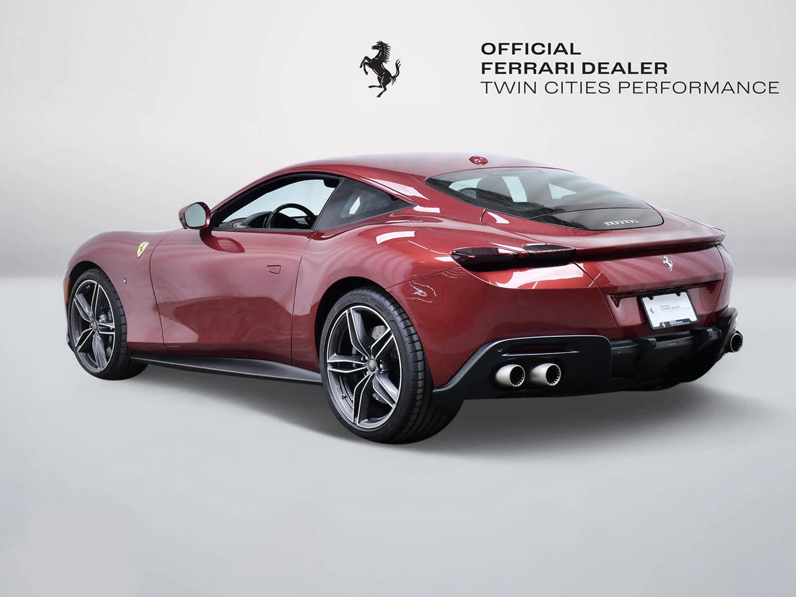 Used 2023 Ferrari Roma RWD image 3