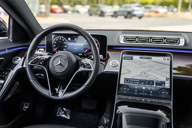Used 2022 Mercedes-Benz S 500 4MATIC image 24