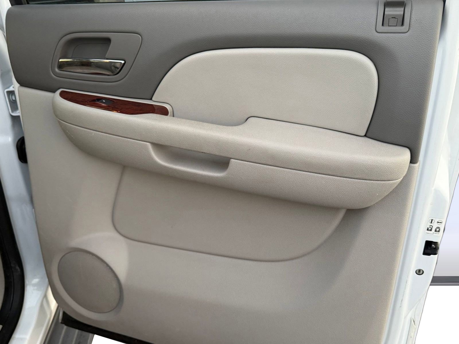 Used 2012 Chevrolet Suburban LT w/ Luxury Package image 30