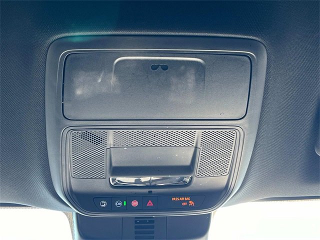 Used 2025 Chevrolet Traverse Z71 w/ Driver Confidence Package image 28