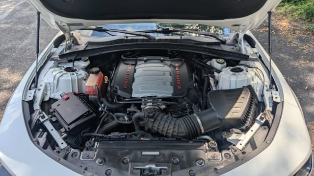 Used 2019 Chevrolet Camaro SS RWD image 33