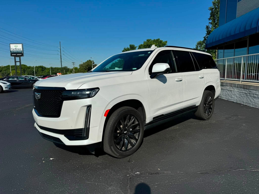Used 2021 Cadillac Escalade Sport Platinum AWD/4WD image 2